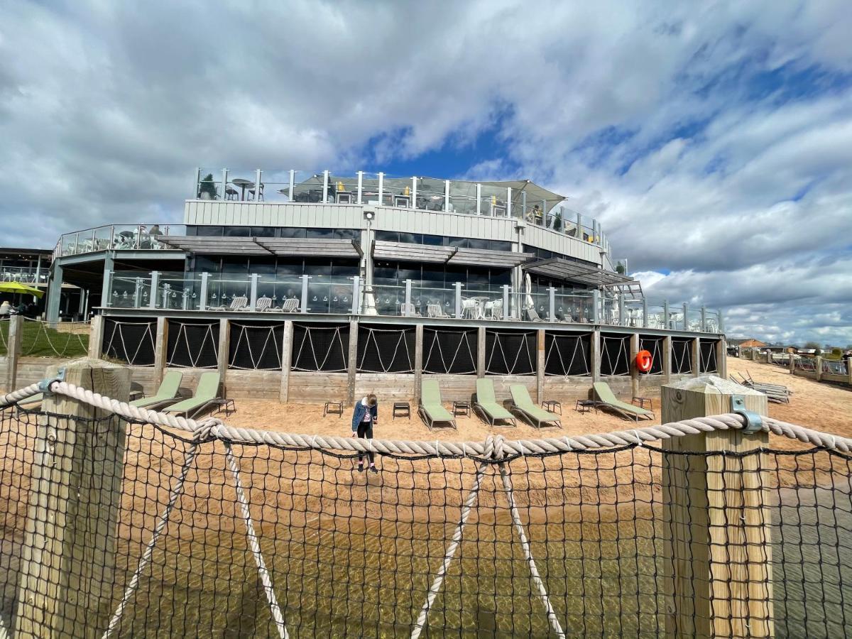 Holiday Home Breaks At Tattershall Lakes كوننزبي المظهر الخارجي الصورة